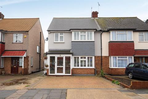3 bedroom semi-detached house for sale, Blossom Way, West Drayton UB7