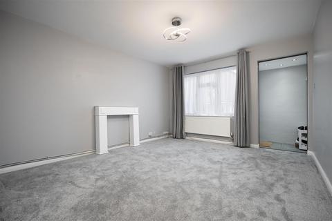 undefined, Pippins Close, West Drayton UB7
