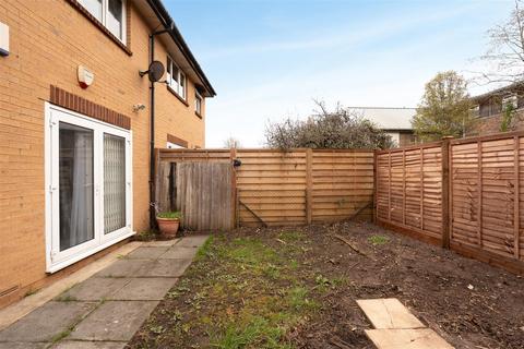 undefined, Pippins Close, West Drayton UB7