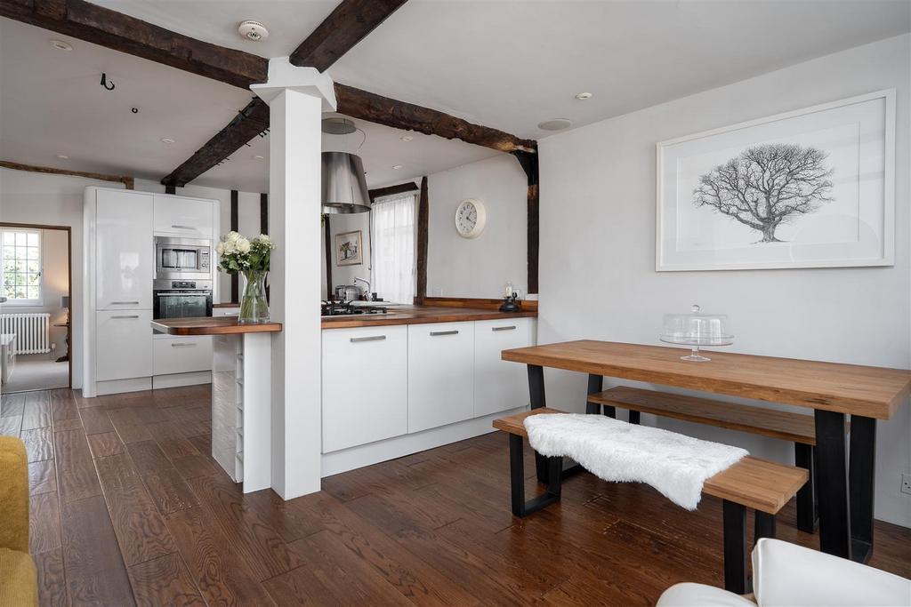 Dining Room/Kitchen