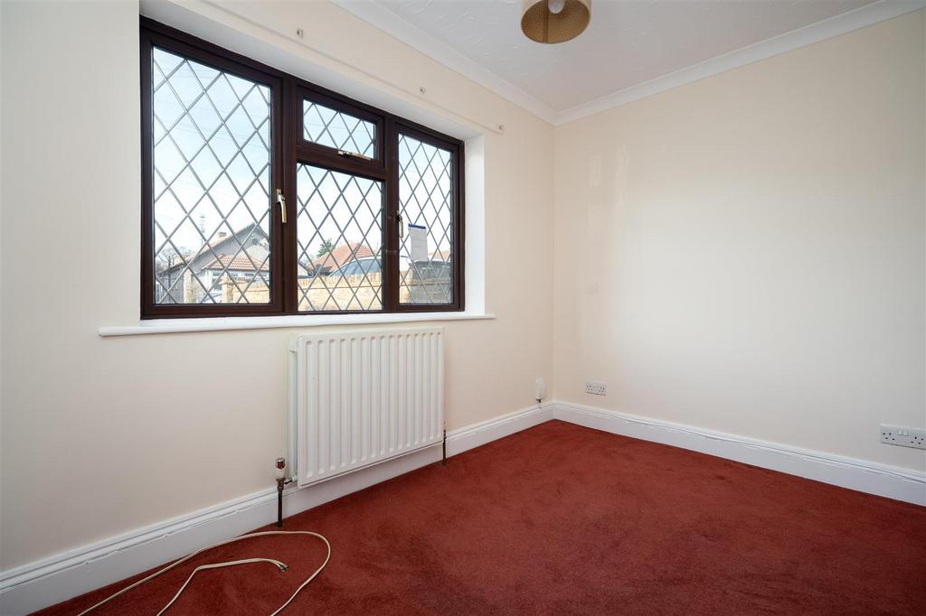 Bedroom 5/Study