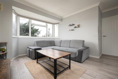 1 bedroom apartment for sale, Rutters Close, West Drayton UB7