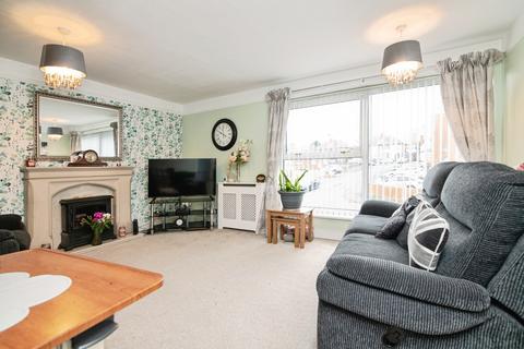 undefined, Bond Street, Rowley Regis, B65