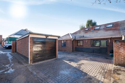 undefined, Ferrers Avenue, West Drayton UB7