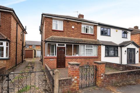 undefined, Maxwell Road, West Drayton UB7
