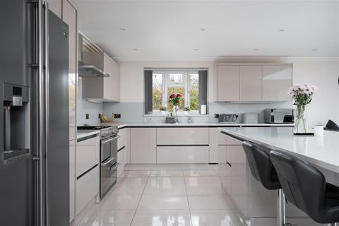 undefined, The Common, West Drayton UB7