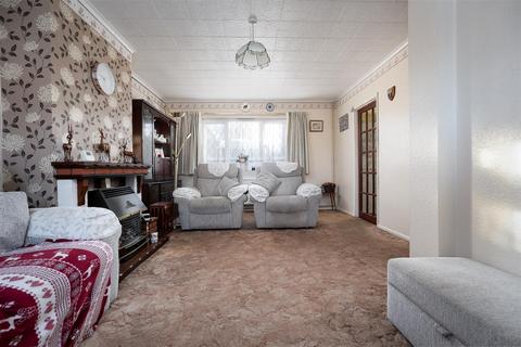 3 bedroom end of terrace house for sale, Blackthorn Avenue, West Drayton UB7