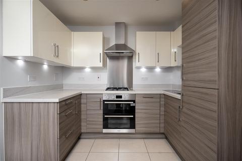 2 bedroom apartment for sale, Otter Way, West Drayton UB7