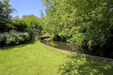 undefined, Money Lane, West Drayton UB7