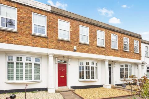 3 bedroom terraced house for sale, Andover Road, Cheltenham GL50