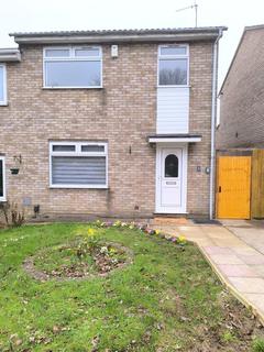 3 bedroom semi-detached house to rent, Esher Court, Northampton
