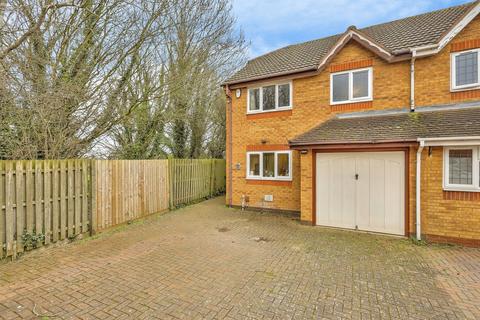 Sandhurst Close, Northampton