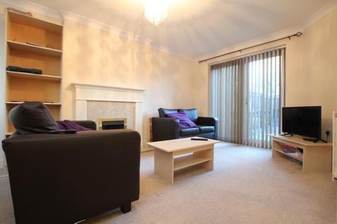 undefined, Champs Sur Marne, Bristol BS32