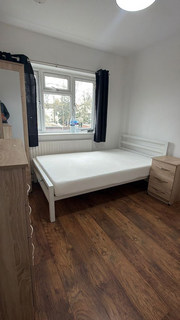 1 bedroom in a house share to rent, Lancelot Avenue, Wembley HA0