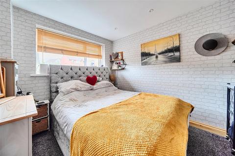 3 bedroom semi-detached house for sale, Ford Road, Tiverton