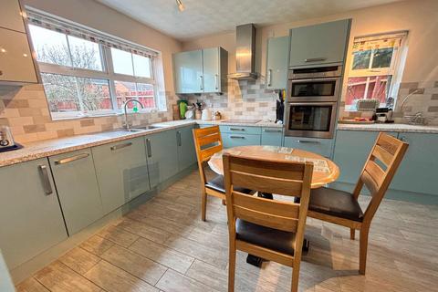 undefined, Middle Greeve, Wootton Fields, Northampton NN4