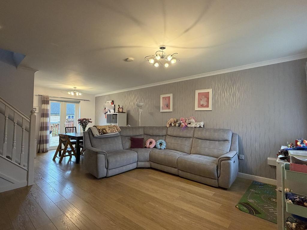Living/Dining Room