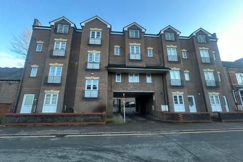 Kingswood Court, Grove Road, Luton, LU1 1BL