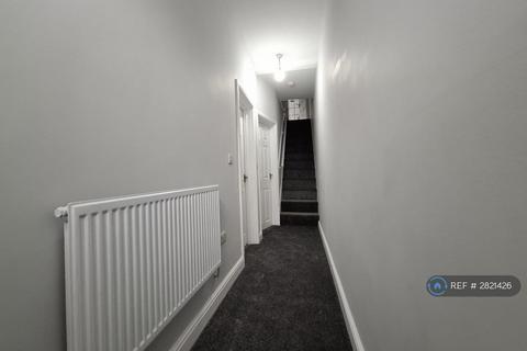 undefined, Cross Lane, Manchester, M26