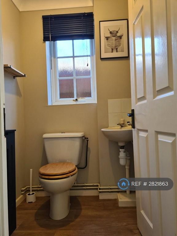 Downstairs Bathroom