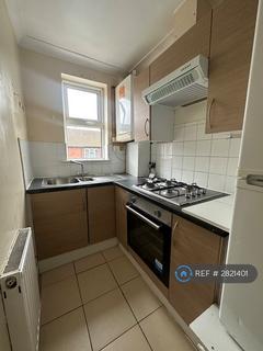 2 bedroom terraced house to rent, Harrow Road, London, E11