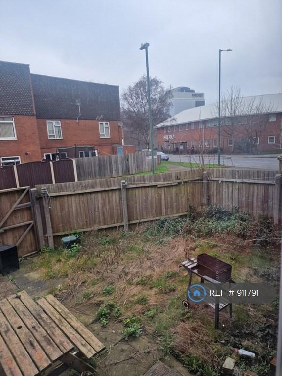 Rear Gardens