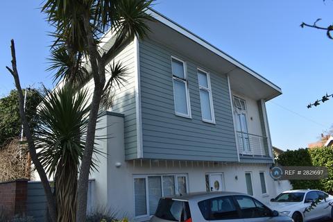 undefined, Carlton Avenue, Westcliff-On-Sea, SS0