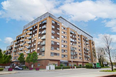 1 bedroom flat to rent - Cherrydown East, Basildon,