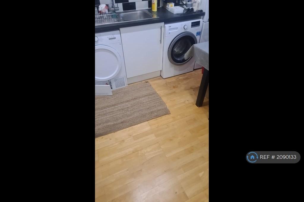 Kitchen Washing Machine &amp; Drye