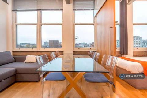 2 bedroom flat to rent, Church Street, Manchester, M4