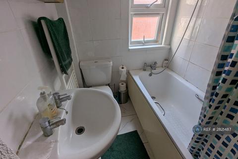 undefined, Palmer Park Avenue, Reading, RG6