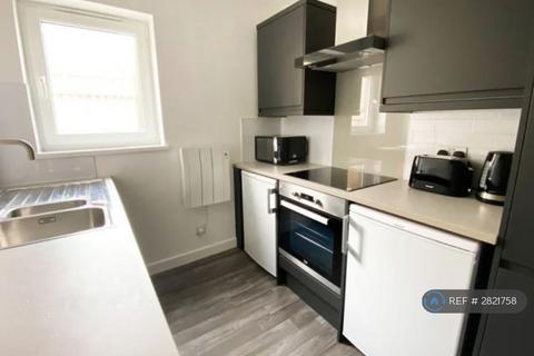 2 bedroom flat to rent, Viaduct Road, Brighton, BN1