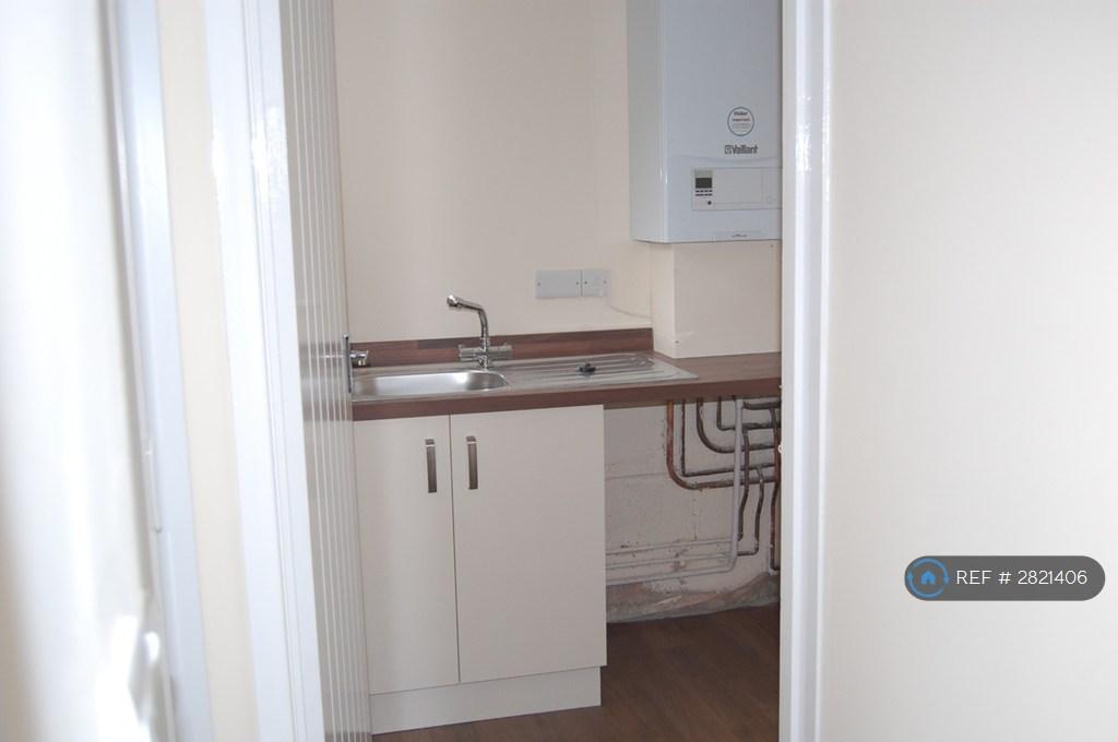 Utility/Cloakroom