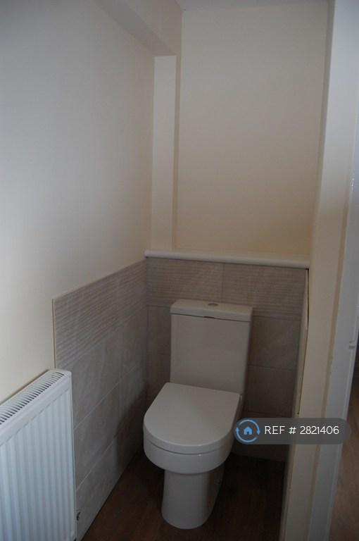 Utility/Cloakroom