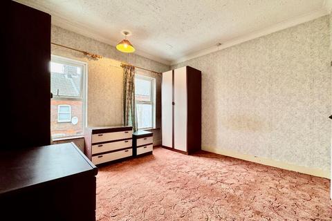 2 bedroom terraced house for sale, Hartley Road, High Town, Luton, Bedfordshire, LU2 0HX