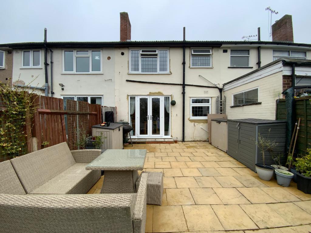 REAR GARDEN approx 80ft