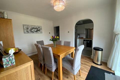 3 bedroom terraced house for sale, Elm Park, Hornchurch RM12