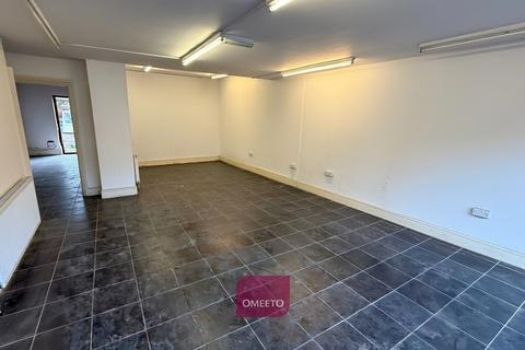 Retail property (high street) to rent, 21 Curzon St Derby DE1 1LH