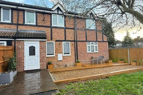 3 bedroom end of terrace house for sale, HAWTHRON CLOSE, Hounslow
