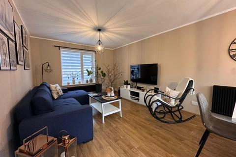 3 bedroom end of terrace house for sale, Donellan Green, Southfields, Northampton NN3