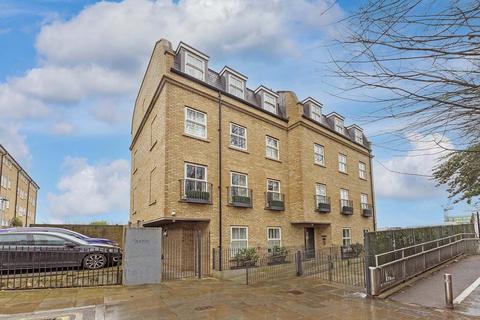 3 bedroom apartment for sale, Cadogan Close, London E9