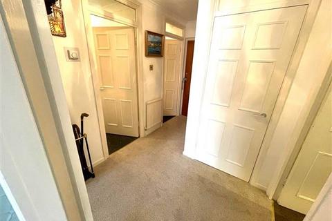 undefined, Grand Avenue, West Worthing, West Sussex, BN11 5NL