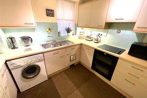 undefined, Grand Avenue, West Worthing, West Sussex, BN11 5NL