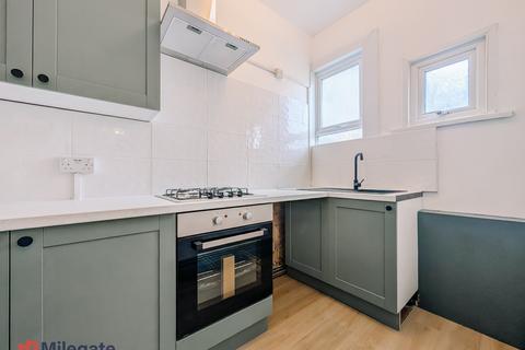 1 bedroom flat to rent, York Road, Southend-On-Sea SS1