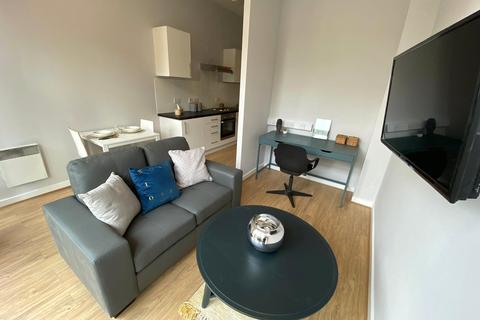1 bedroom flat to rent, Chapel Street, Salford, M3