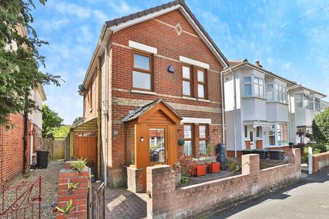 2 bedroom detached house for sale, Clive Road, WINTON, Bournemouth, Dorset, BH9