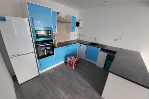 undefined, Penarth Road, Cardiff CF11