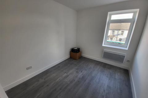 undefined, Penarth Road, Cardiff CF11