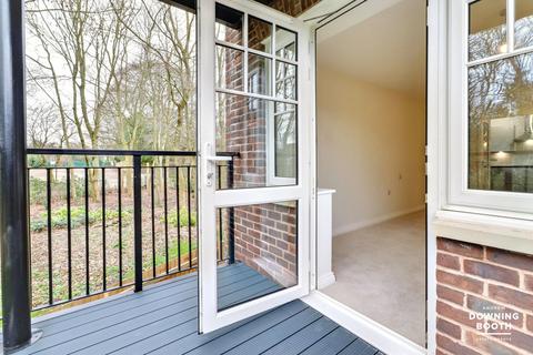 2 bedroom retirement property for sale, The Green, Aldridge, Walsall