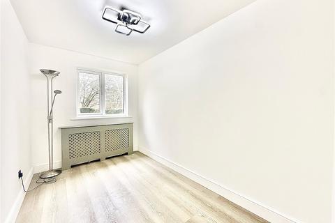 undefined, Azalea Close, London W7